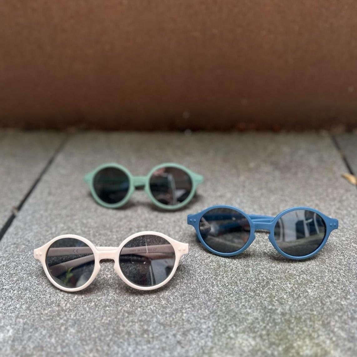 Baby Dutch Zonnebril (Verschillende kleuren) - BezigeBijtjes