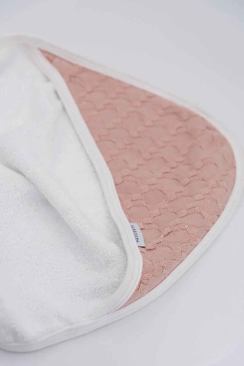 Bamboom Badcape Bamboe Badstof 75 bij 75cm Roze of Zand - BezigeBijtjes