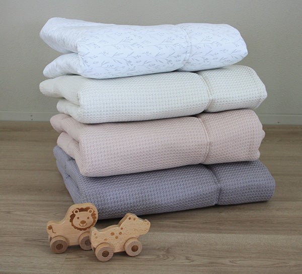 Bamboom Boxkleed - 80 x 100 cm - Soft Stone - Roze - Soft Pink - BezigeBijtjes