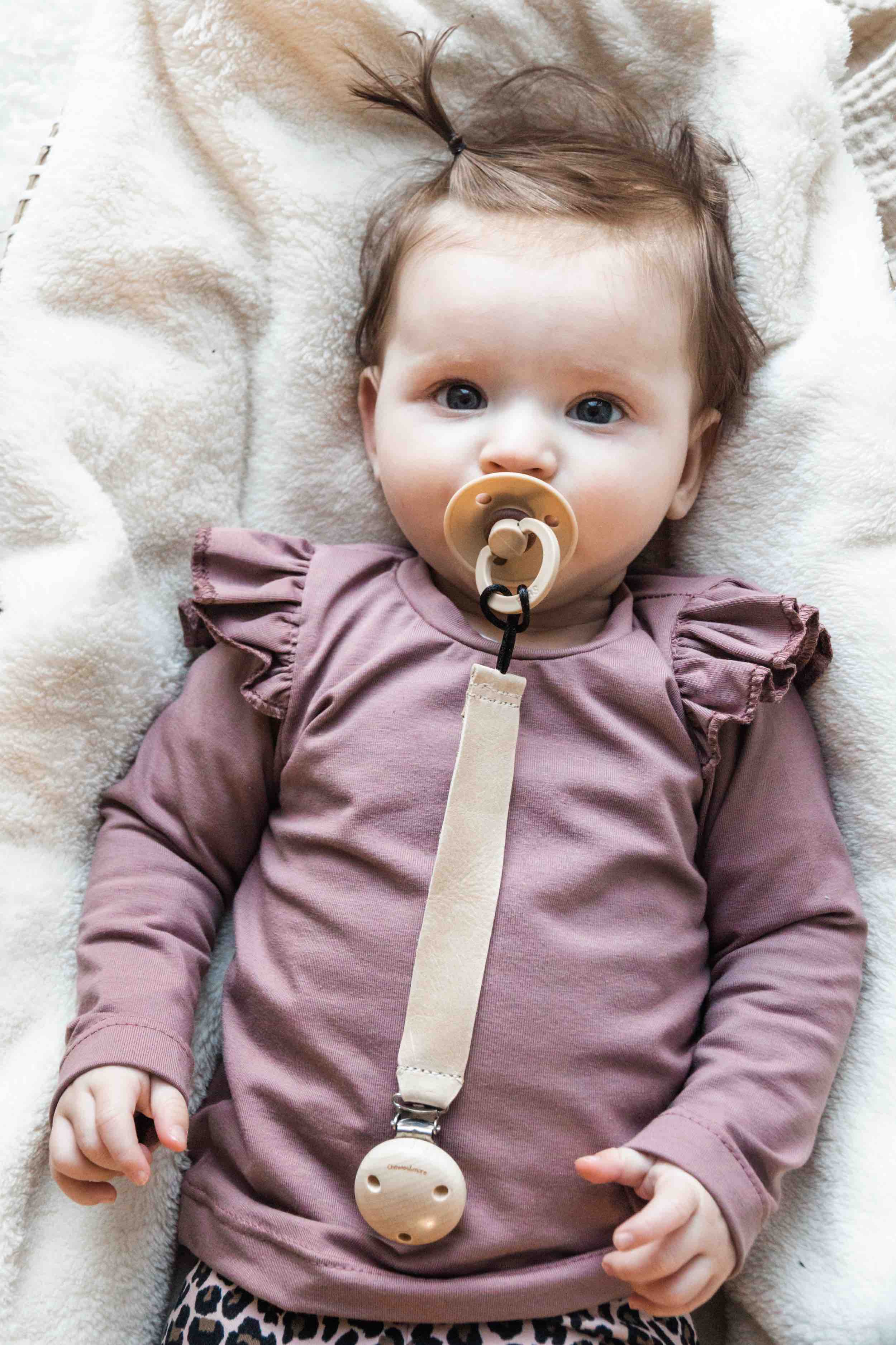 Chewies & More Leather Speenkoord - BezigeBijtjes