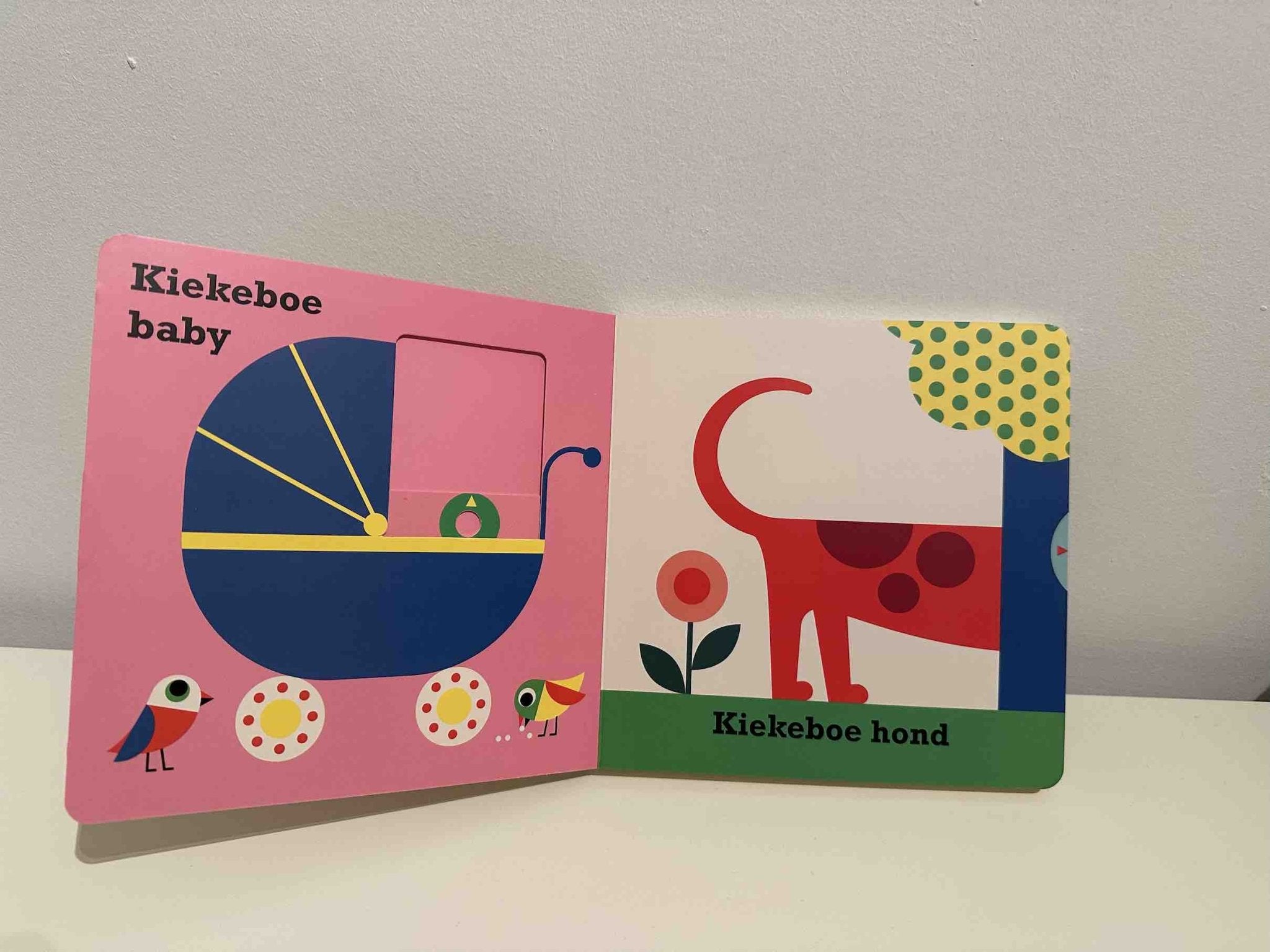 KartonBoek - Kiekeboe Appel - Ingela P. Arrhenius - BezigeBijtjes