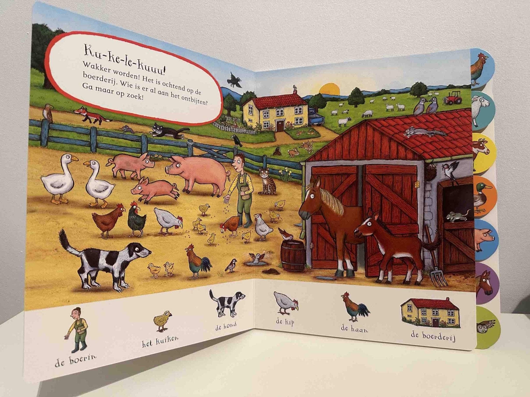KartonBoek - Zoek je mee op de Boerderij - Axel Scheffler - BezigeBijtjes