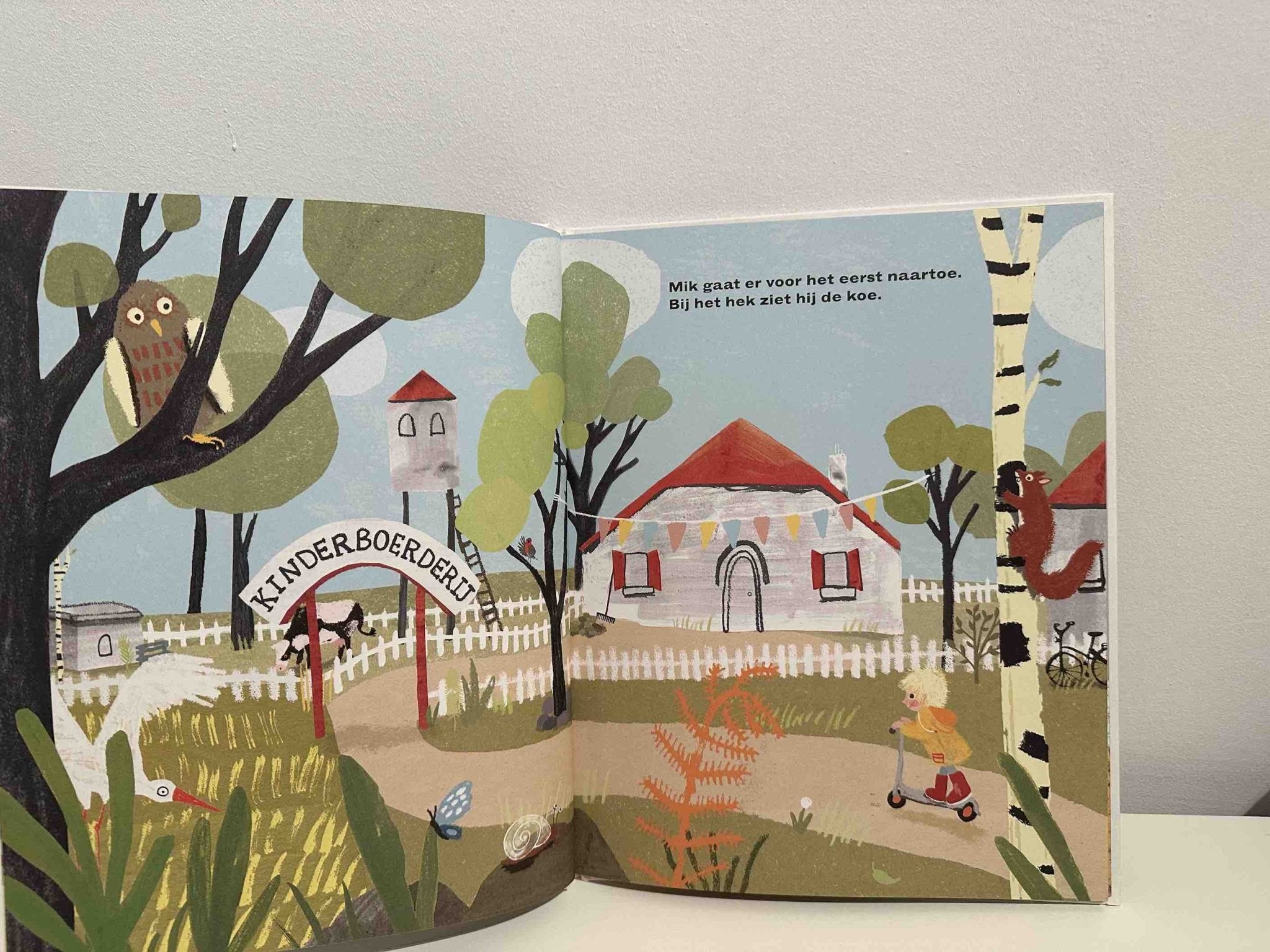 Prentenboek - Hardcover - We hebben er een Geitje bij - Marjet Huiberts - BezigeBijtjes