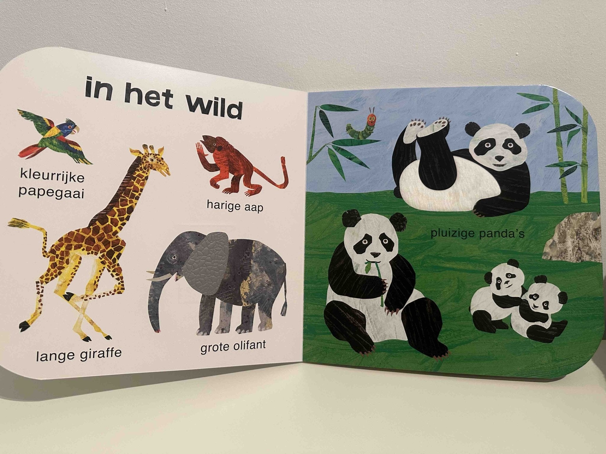 Voelboek - Rupsje Nooitgenoeg Voelboek vol Dieren - Eric Carle - BezigeBijtjes